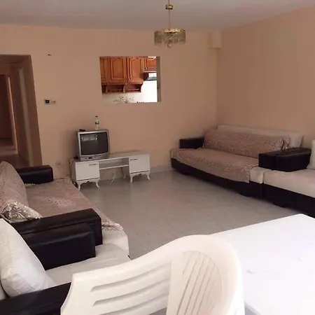 Karadumanlar 2 Apartment *