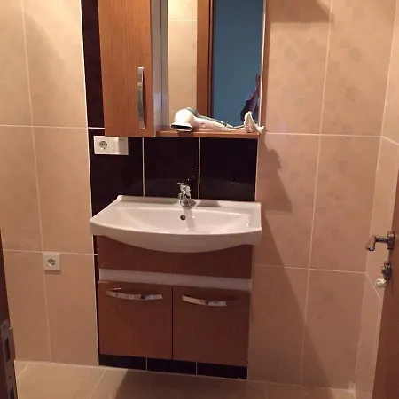 Apartment Karadumanlar 2 *